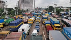 ঢাকা-চট্টগ্রাম মহাসড়কে ২০ কিলোমিটার যানজট